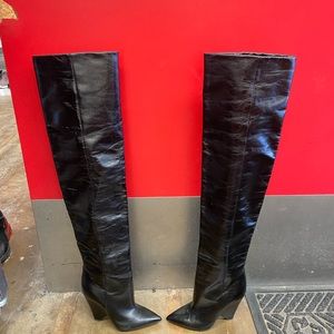 YSL BOOT! Niki 105 Over-the-knee Boots In Black